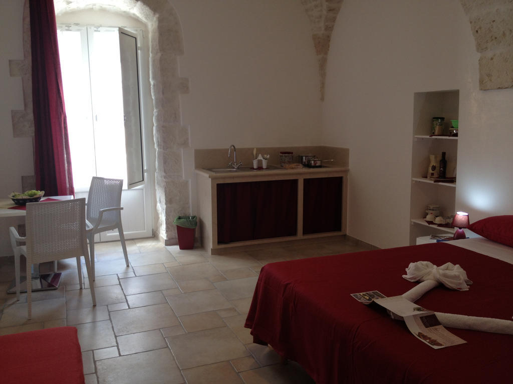 Sant'Anna Appartamenti Ceglie Messapica Ruang foto